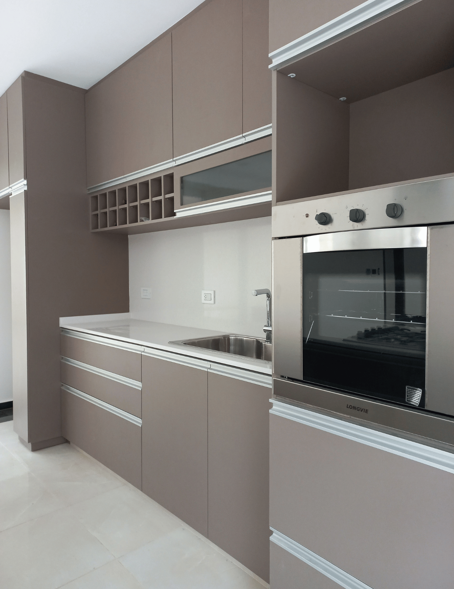 Cocina de melamina personalizada en Rafaela - Imagen 1