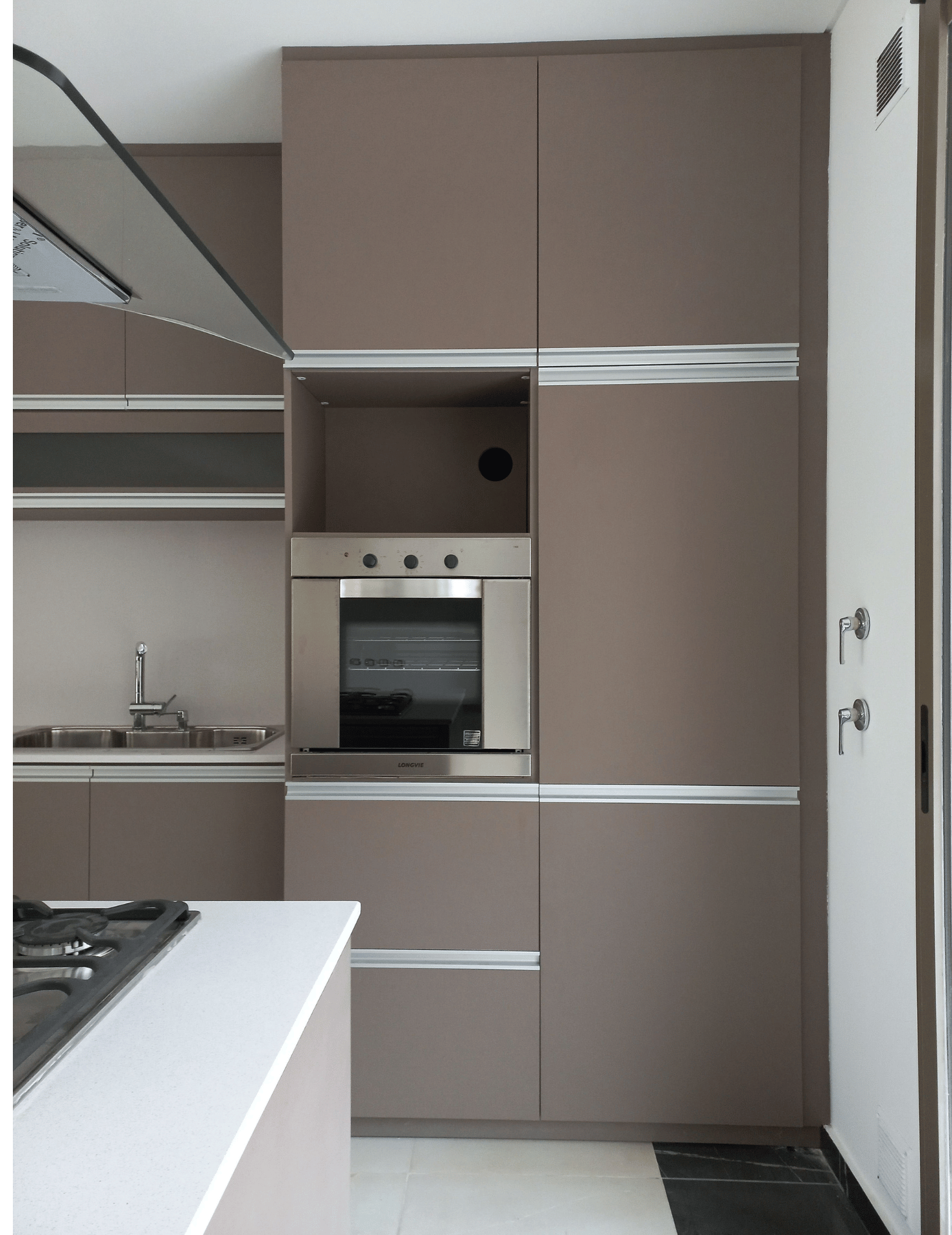 Muebles de cocina de melamina personalizados - Imagen 3