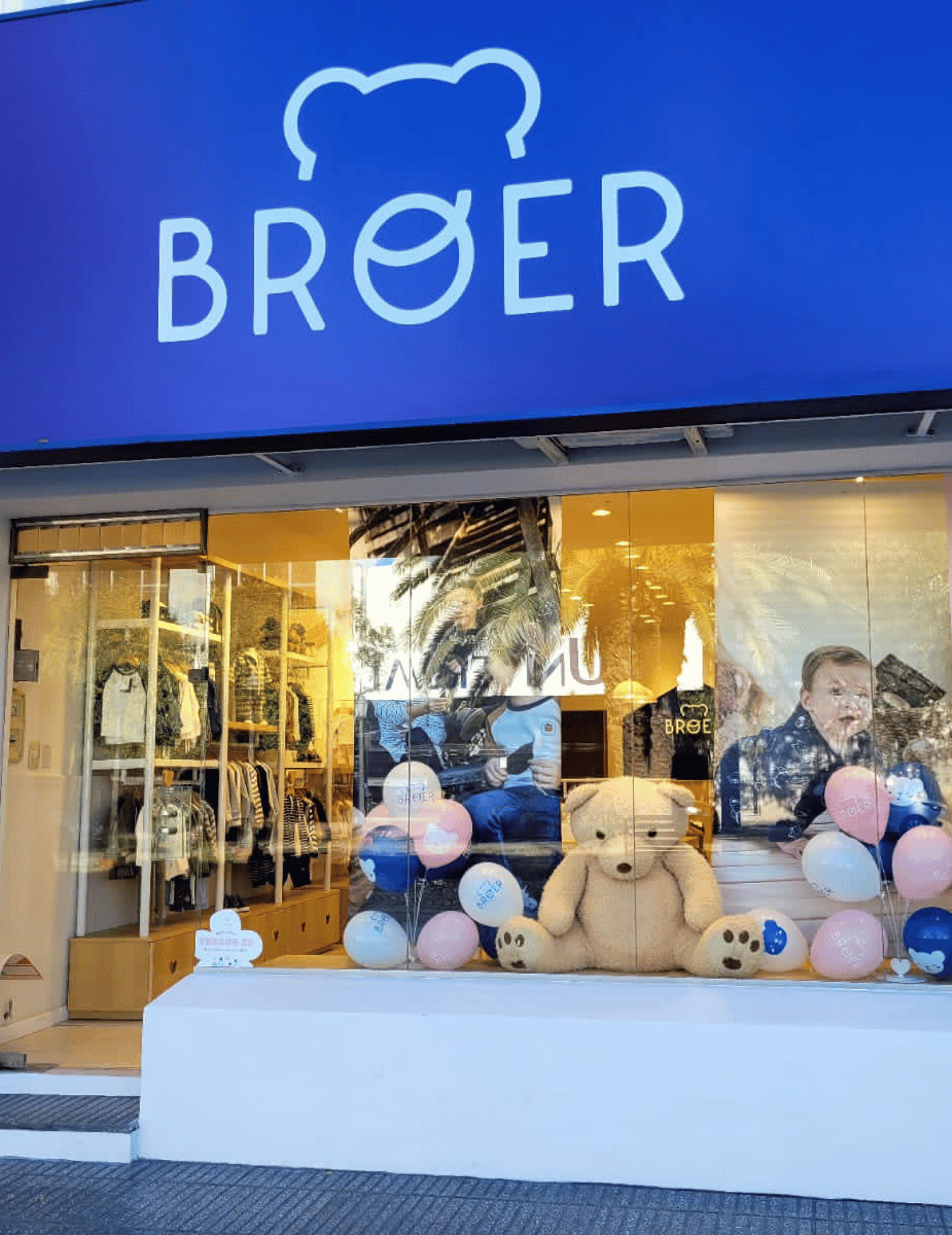 Muebles personalizados para Comercio Broer en Rafaela - Imagen 1