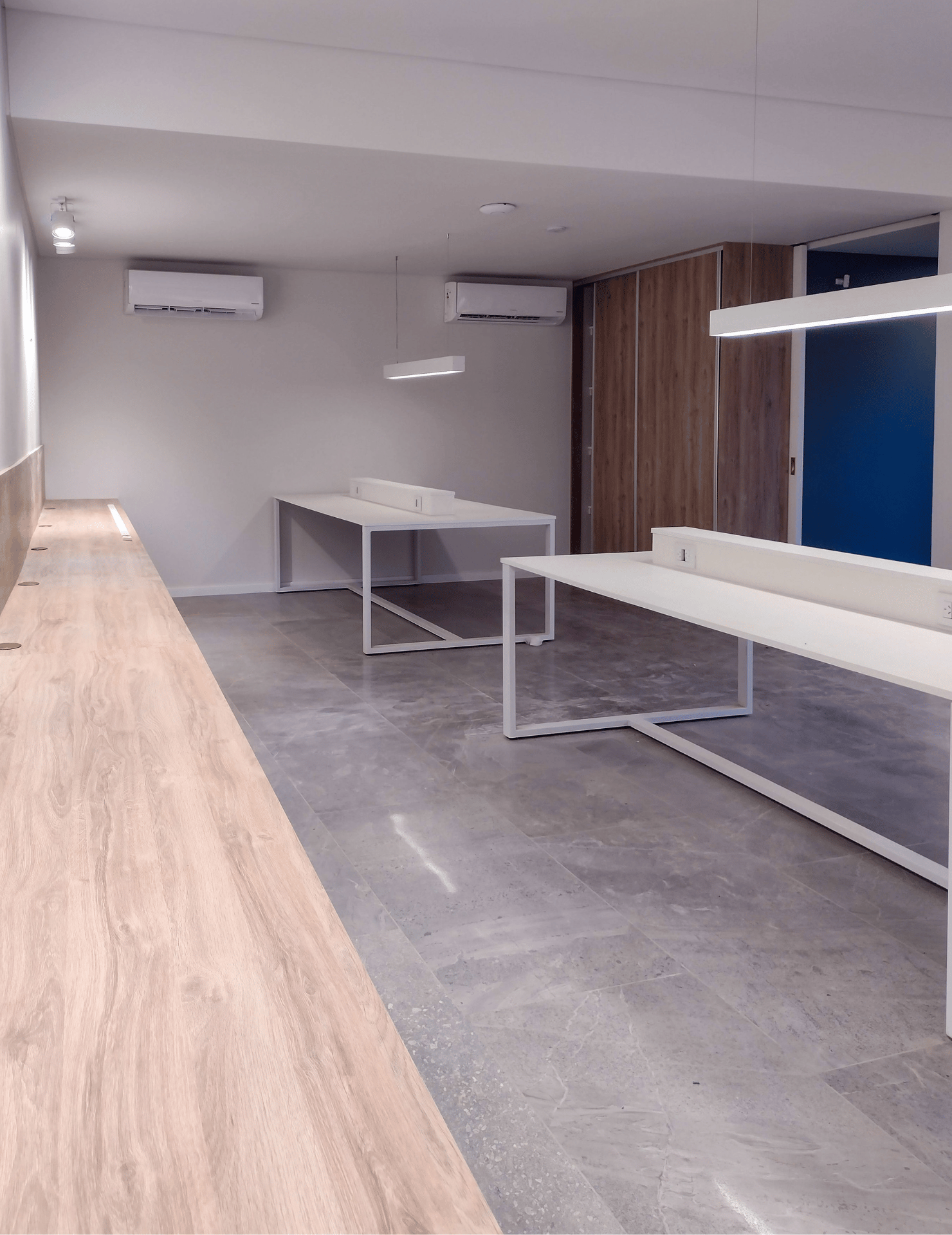 Ambiente de trabajo en Coworking CABL - Imagen 22