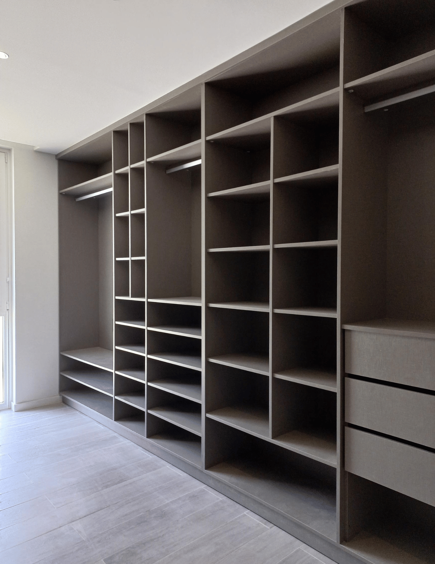 Vestidor de melamina funcional - Imagen 21